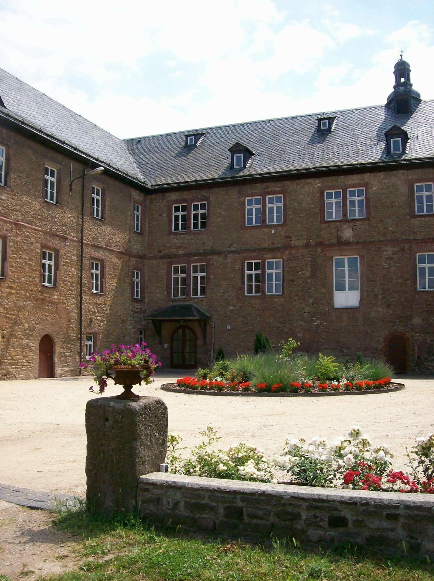 Schloss Hotel Wallhausen Wallhausen  エクステリア 写真