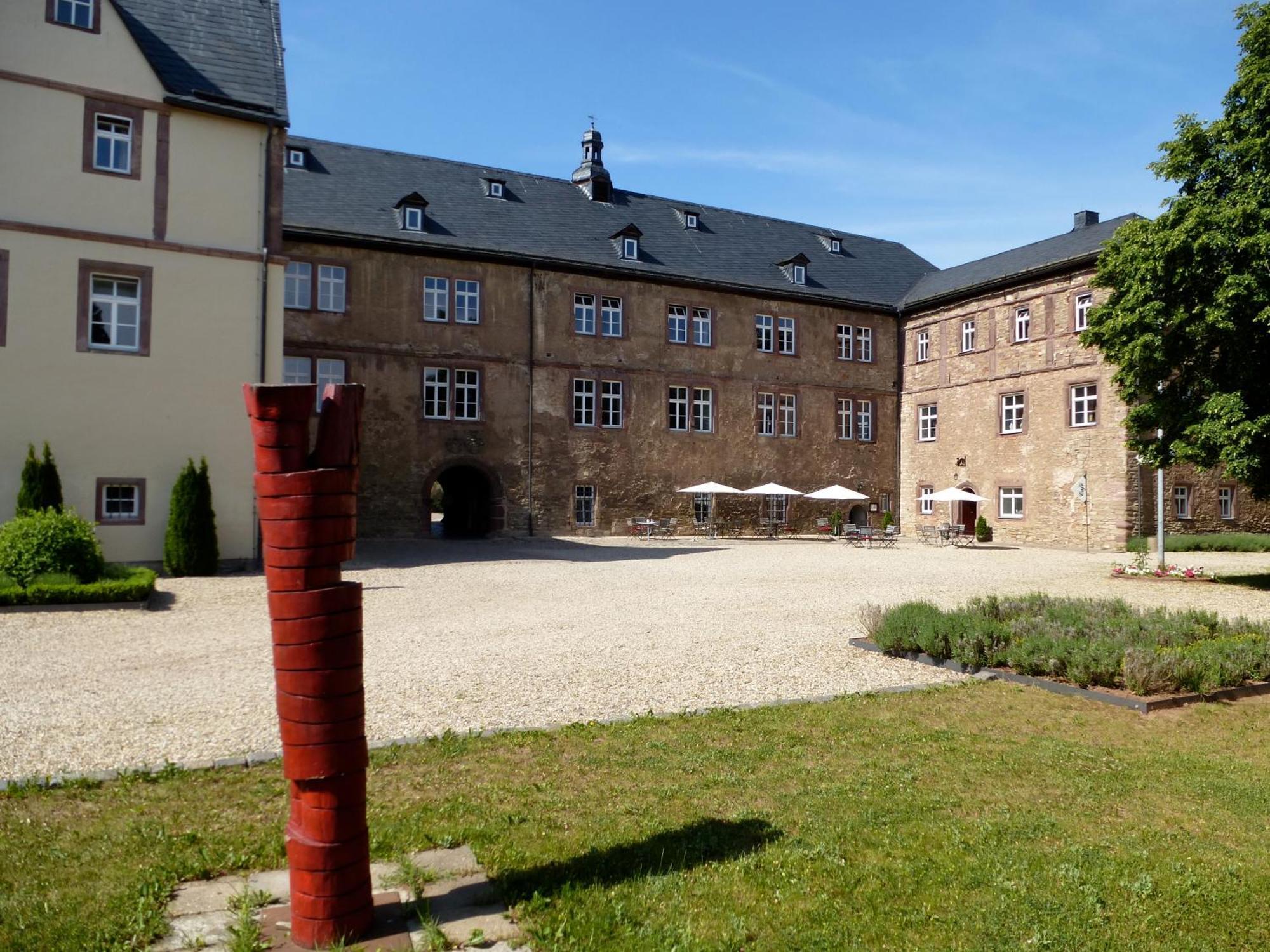 Schloss Hotel Wallhausen Wallhausen  エクステリア 写真