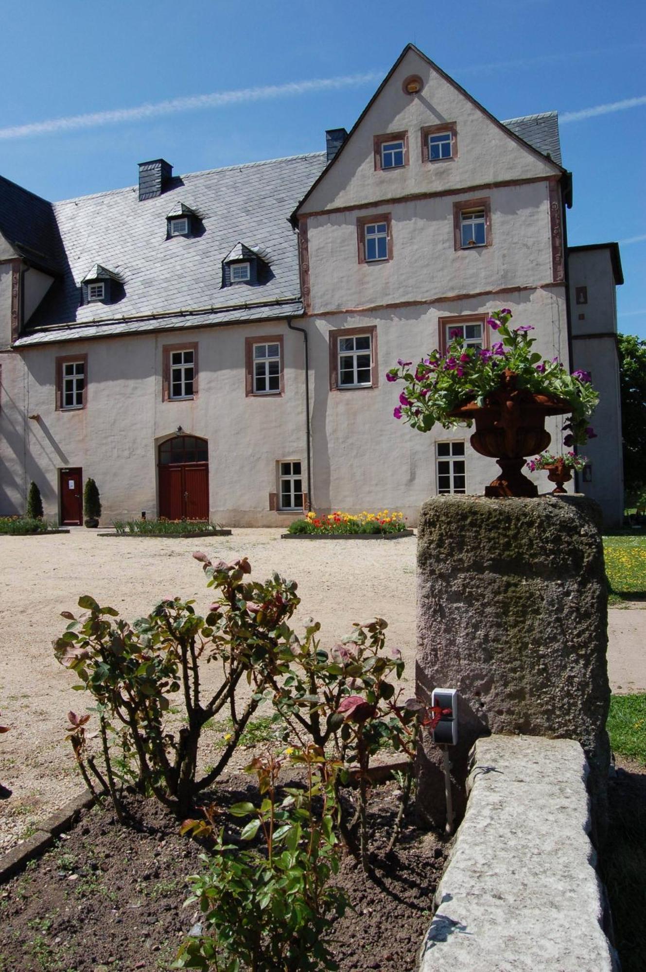 Schloss Hotel Wallhausen Wallhausen  エクステリア 写真