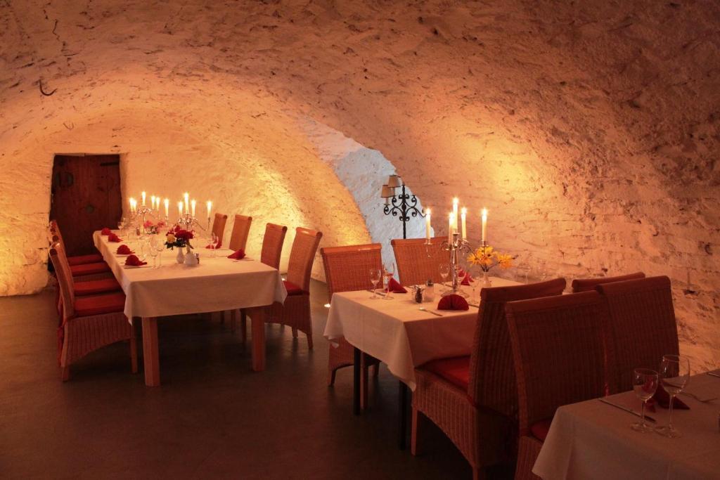 Schloss Hotel Wallhausen Wallhausen  エクステリア 写真